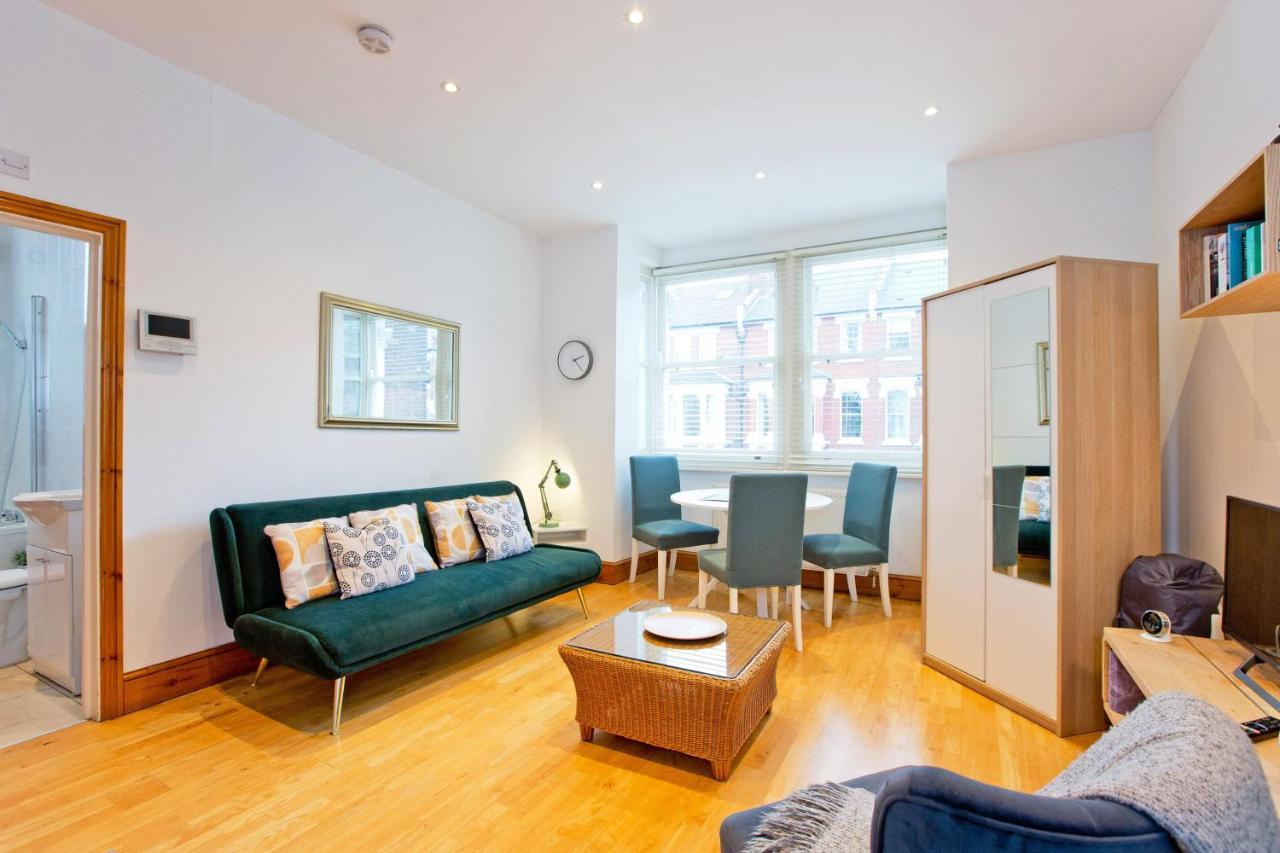Comfortable Highbury Fields 1 Bedroom Apartment - Parking By Request ロンドン エクステリア 写真