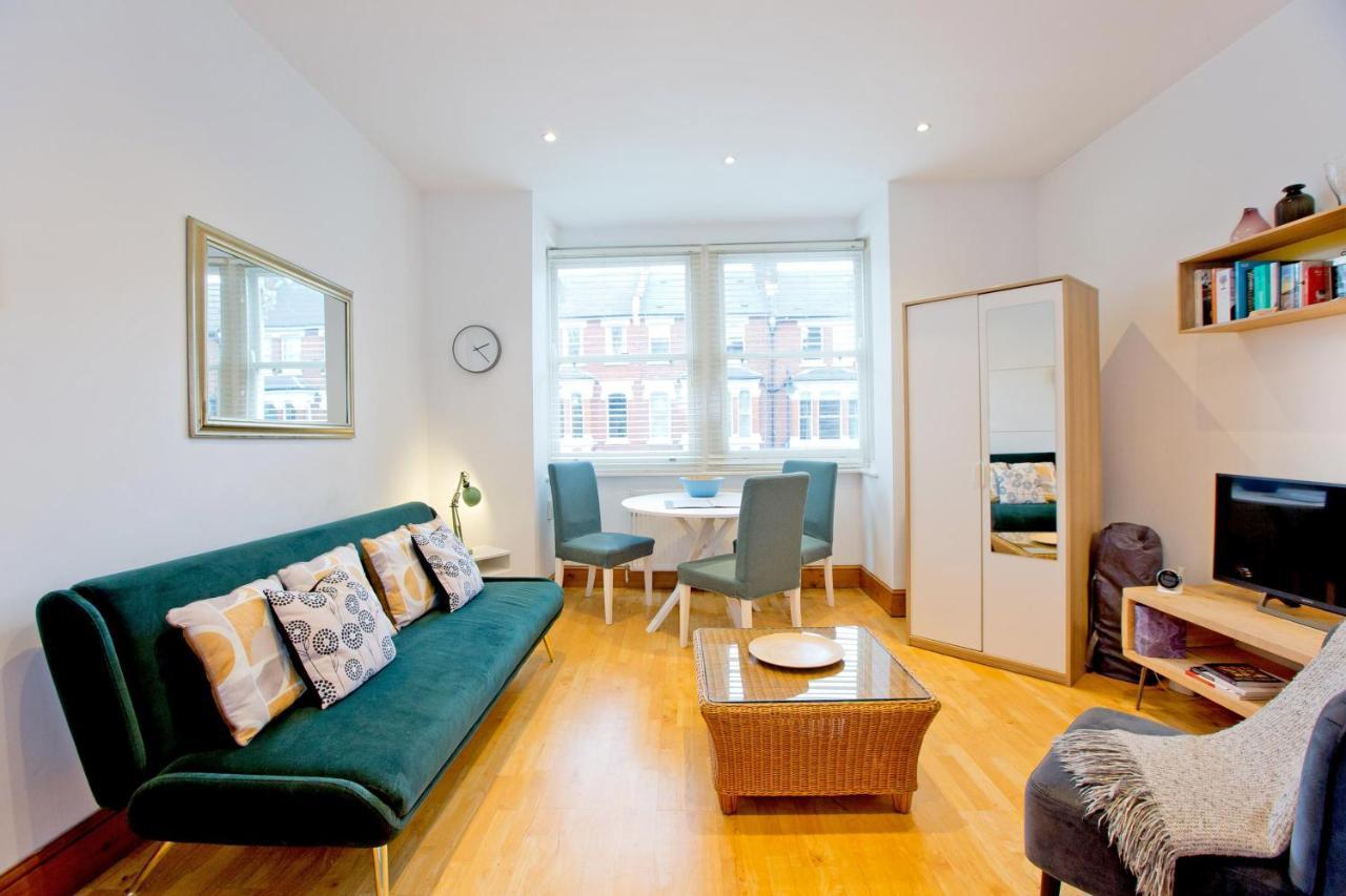 Comfortable Highbury Fields 1 Bedroom Apartment - Parking By Request ロンドン エクステリア 写真