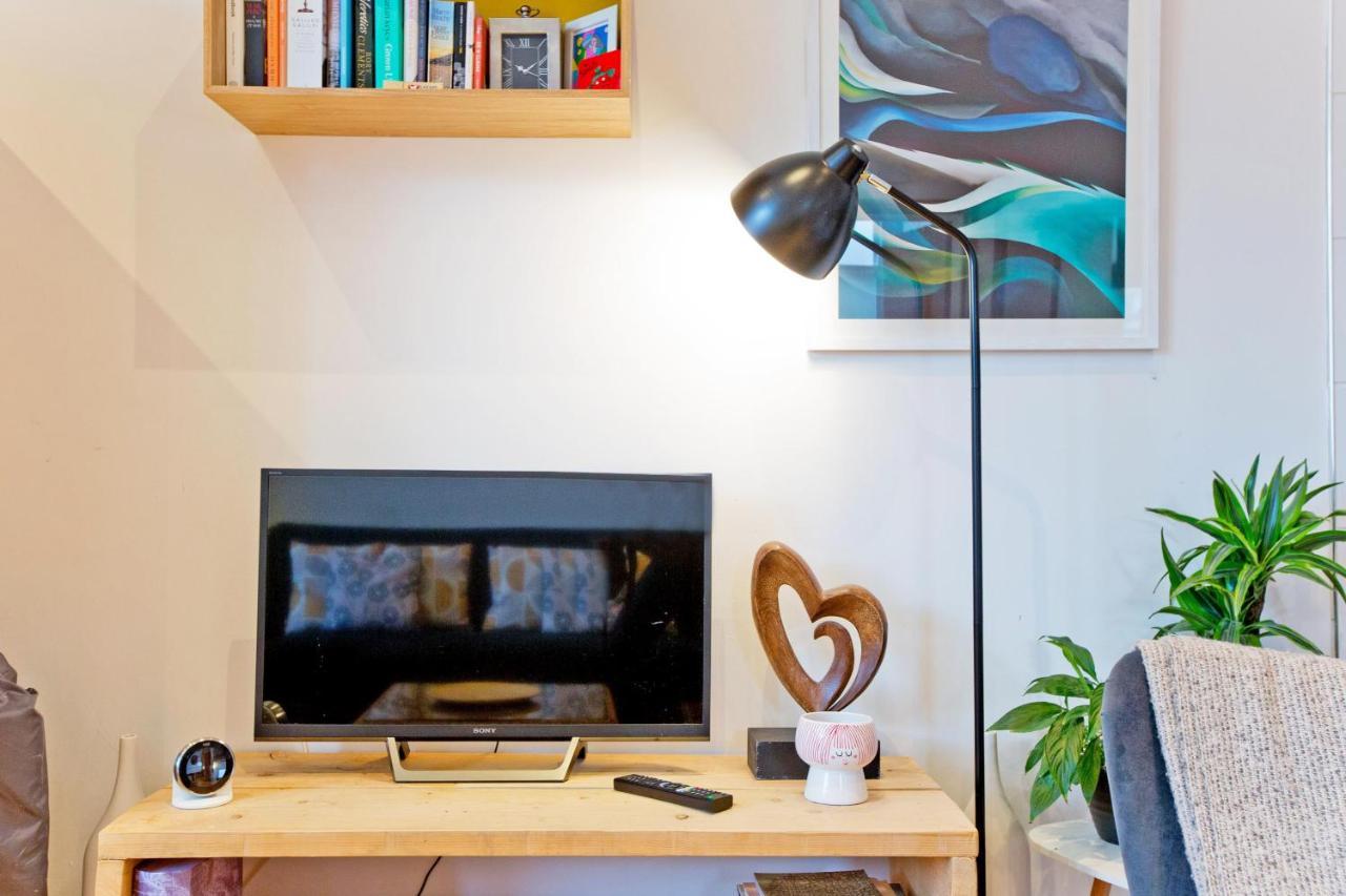Comfortable Highbury Fields 1 Bedroom Apartment - Parking By Request ロンドン エクステリア 写真