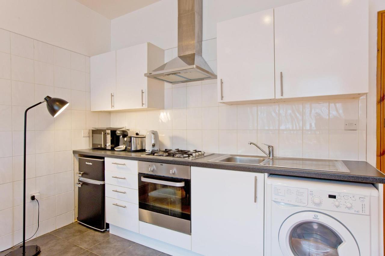Comfortable Highbury Fields 1 Bedroom Apartment - Parking By Request ロンドン エクステリア 写真
